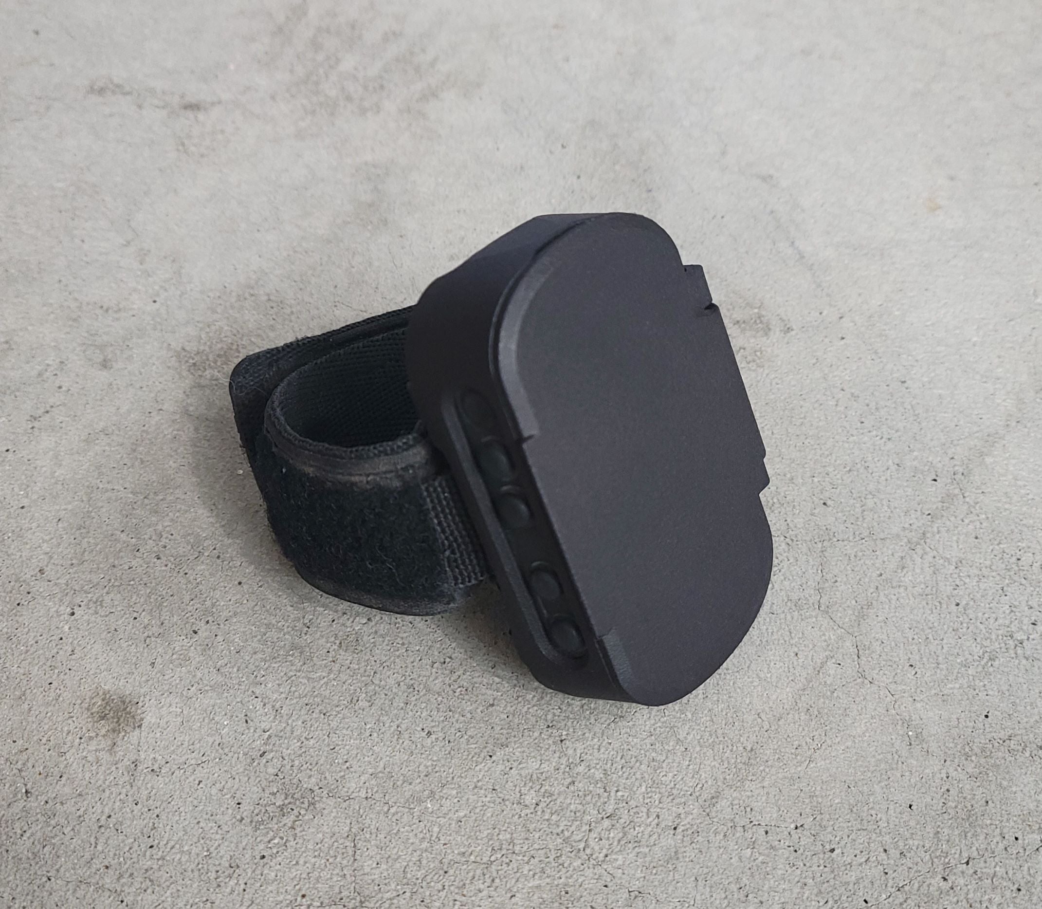 GPS Anti-Reflection Cover (GPS-ARC) - Garmin Foretrex® Hard Case