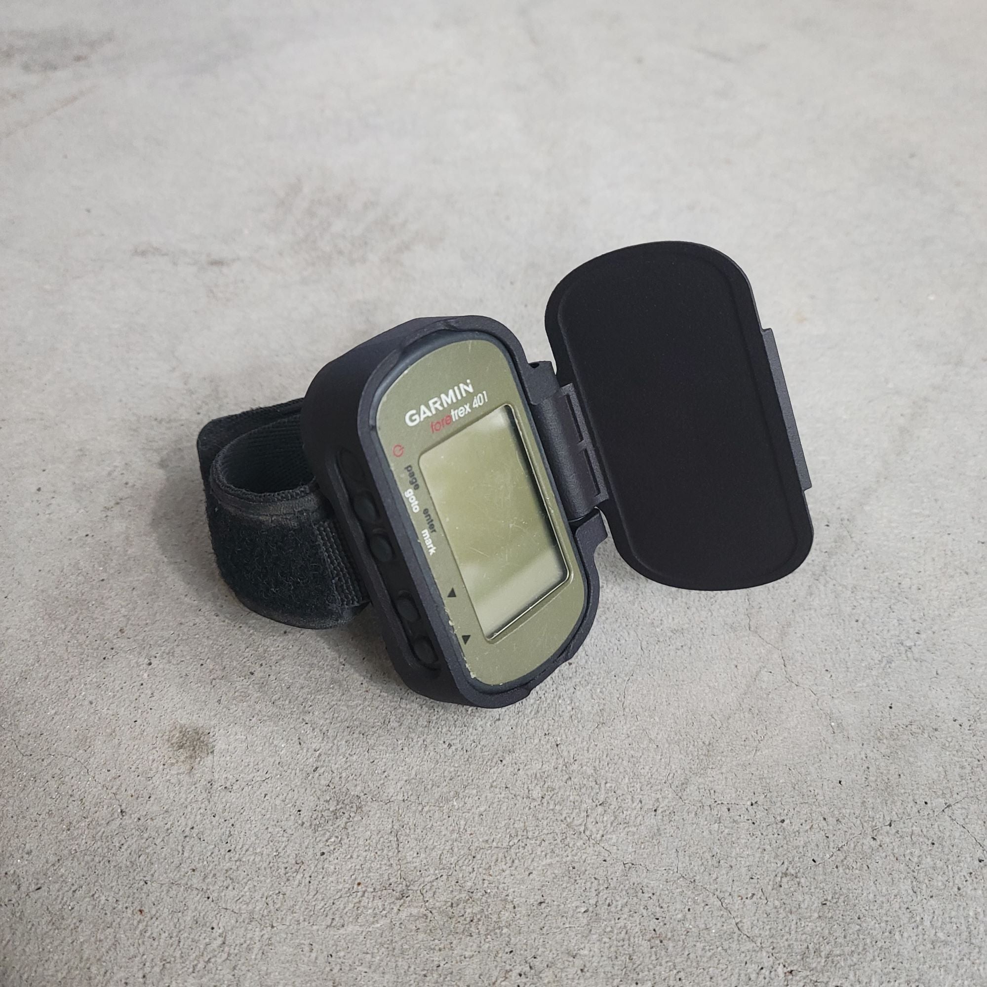 GPS Anti-Reflection Cover (GPS-ARC) - Garmin Foretrex® Hard Case